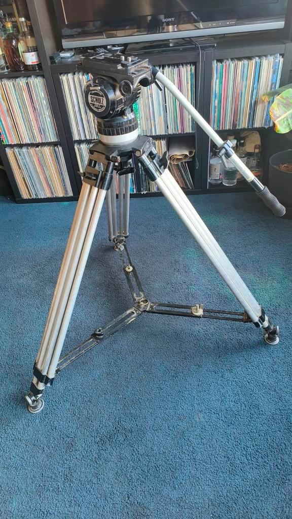 Schulz (vgl. Sachtler) zwaar statief voor broadcast camera, Audio, Tv en Foto, Professionele Audio-, Tv- en Video-apparatuur, Gebruikt