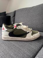 Travis scott, jordan 1 lows, maat 44,5, Ophalen of Verzenden, Zo goed als nieuw
