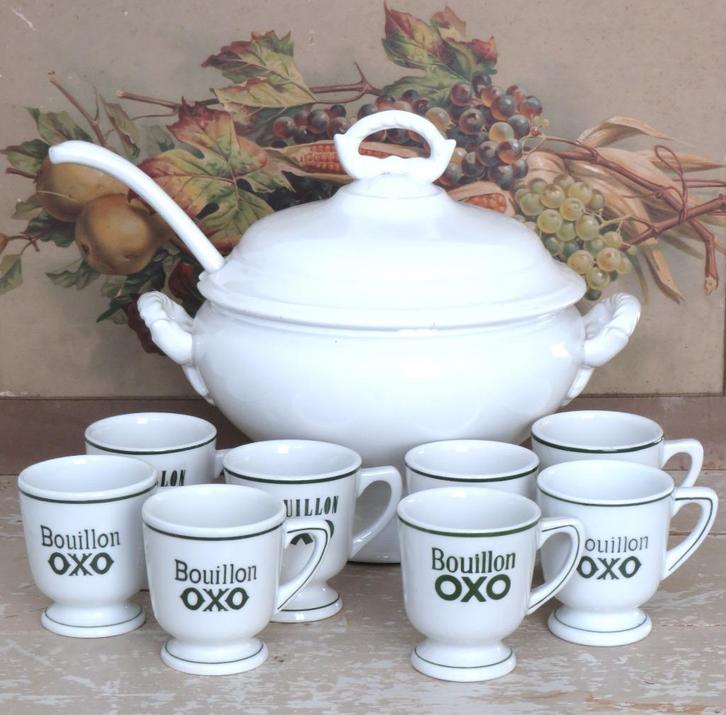 Set (10 st) bouillon bekers ”Compagnie Liebig/ Bouillon Oxo”, Antiek en Kunst, Antiek | Servies los, Ophalen of Verzenden