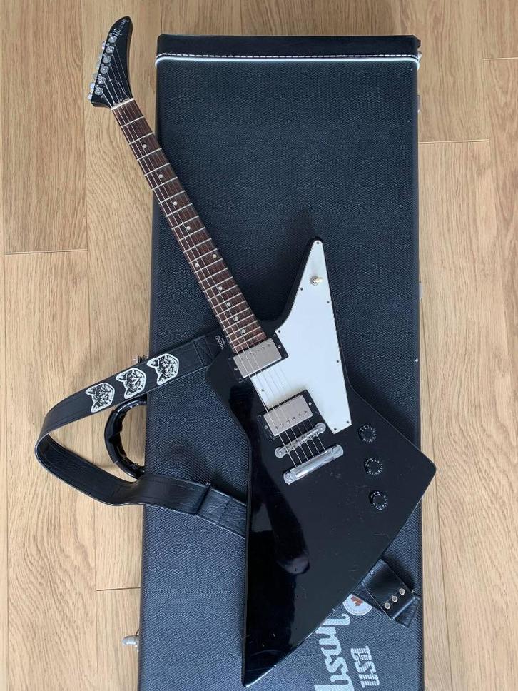 Gibson Explorer Ebony, Bare Knuckle pickups, case, Muziek en Instrumenten, Behuizingen en Koffers, Gebruikt, Elektrische gitaar