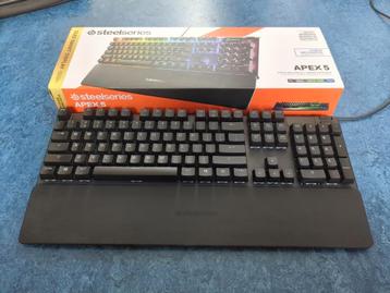 `SteelSeries Apex 5 – met doos beschikbaar voor biedingen