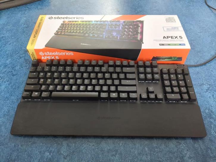 SteelSeries Apex 5, Computers en Software, Toetsenborden, Gebruikt, Qwerty, Bedraad, Gaming toetsenbord, Ophalen of Verzenden