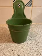 Een reseda groen emaille zeepkop met gouden biezen, Ophalen of Verzenden