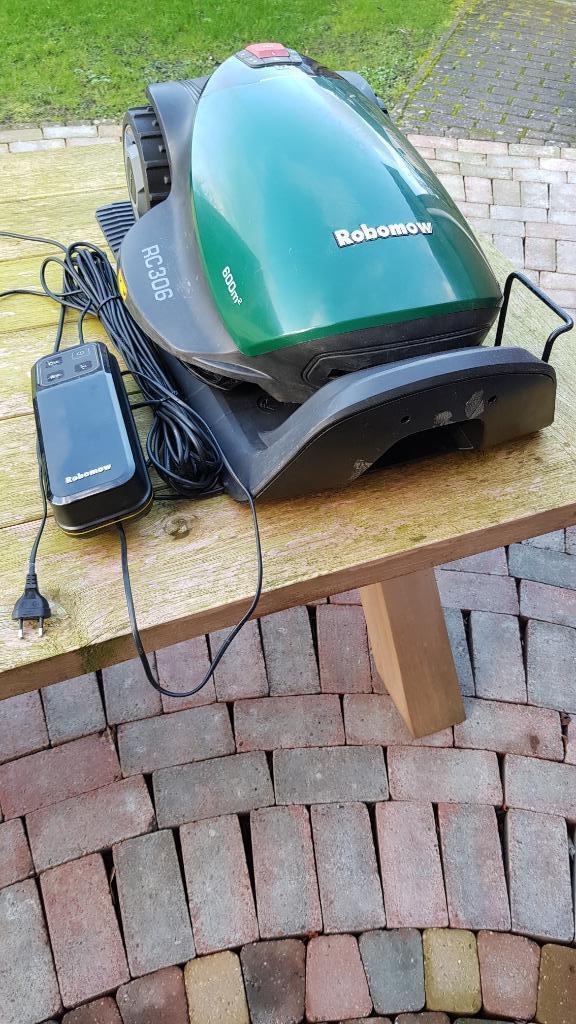 Robomow RX20, RC304, RC308, RC312 Robotmaaier refurbished, Tuin en Terras, Robotmaaiers, Zo goed als nieuw, Meer dan 25 cm, Met regensensor