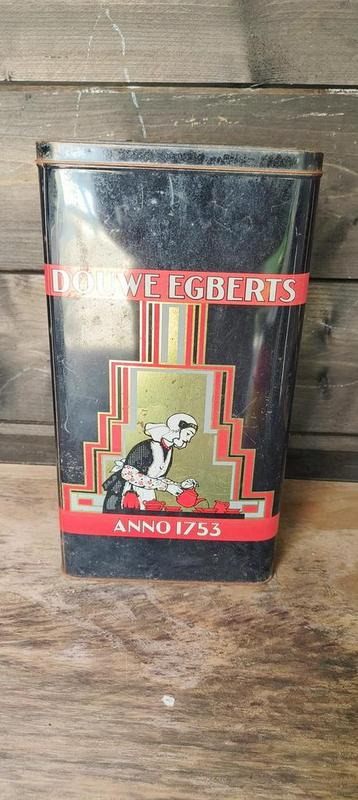 Douwe Egberts blik beschikbaar voor biedingen