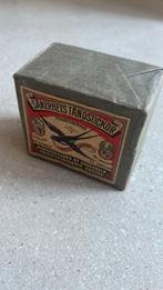 oude luciferdoosjes zwaluw nog in originele verpakking, Ophalen of Verzenden, Nieuw, Luciferdoosjes of -merken