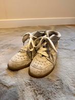 Isabel Marant Sneakers Beige Suede, Schoenen met lage hakken, Beige, Ophalen of Verzenden, Gedragen