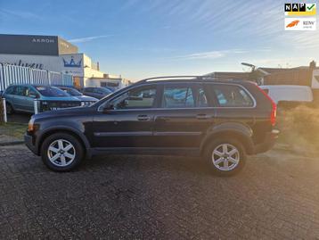 Volvo XC90 2.5 T Momentum/AUT/7PERS/NED AUTO! beschikbaar voor biedingen