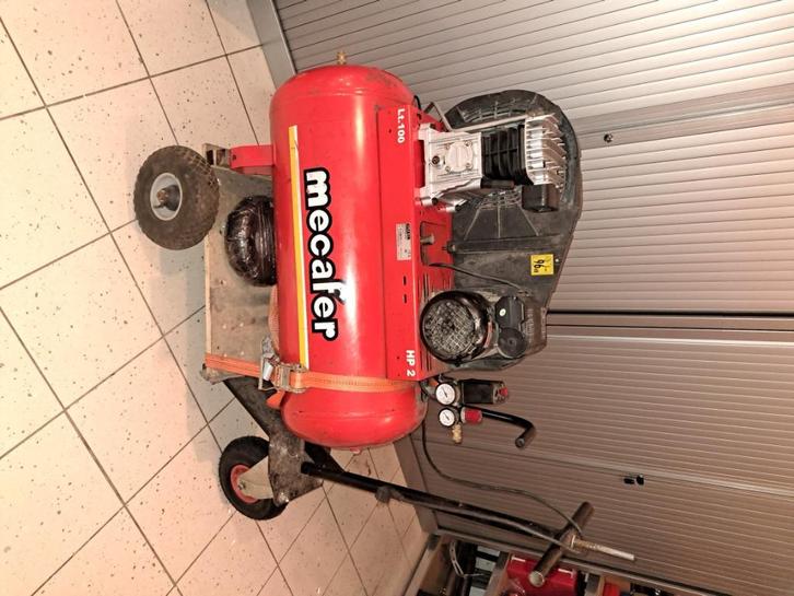 compressor mecafer, Doe-het-zelf en Verbouw, Compressors, Zo goed als nieuw, 6 tot 10 bar, 25 tot 100 liter, 400 tot 800 liter/min