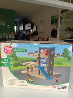 Houten treinbaan aanvulling, Parkeergarage, nieuw in doos, Kinderen en Baby's, Ophalen of Verzenden, Nieuw