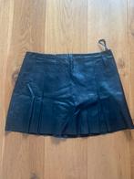 Hugo Boss leren leder rok M 38, Kleding | Dames, Rokken, Maat 38/40 (M), Zwart, Ophalen of Verzenden, Zo goed als nieuw