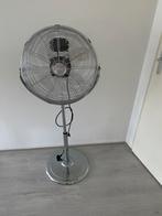 Ventilator, Witgoed en Apparatuur, Ventilatoren, Ophalen, Zo goed als nieuw, Statiefventilator