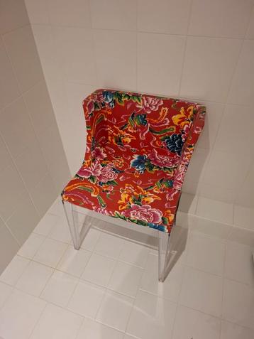 Kartell 4 stoelen beschikbaar voor biedingen