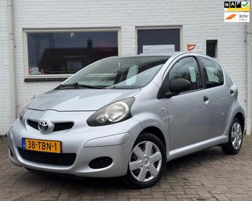Toyota Aygo 1.0-12V Airco 5-deurs beschikbaar voor biedingen