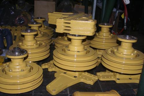 Caterpillar Pulley C7 / C9 / C11 / C13 zgan op voorraad, Zakelijke goederen, Machines en Bouw | Onderdelen, Ophalen of Verzenden