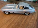 Jaguar E coupe, Hobby en Vrije tijd, Modelauto's | 1:18, Ophalen of Verzenden, Zo goed als nieuw, Auto, Bburago