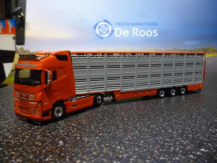 WSI Volvo FH5 Varkenshandel C.B. Dijk & Zn. met certificaat, Hobby en Vrije tijd, Modelauto's | 1:50, Nieuw, Bus of Vrachtwagen