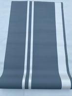 Vliesbehang met Streepprint grijs wit €4 per rol, Ophalen of Verzenden, 75 m² of meer, Grijs