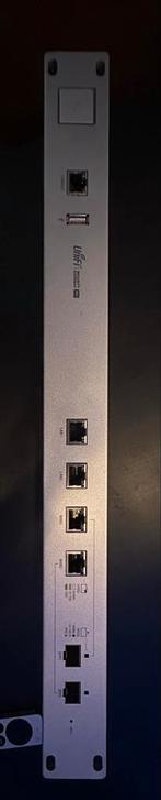 Ubiquiti Security Gateway Pro (USG-PRO-4), Computers en Software, Ophalen of Verzenden, Gebruikt