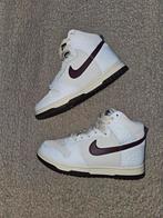 Nike dunk high, Kleding | Dames, Schoenen, Overige kleuren, Nike, Ophalen of Verzenden, Sneakers of Gympen