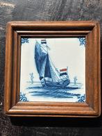Antieke Beschilderde Tegel met Lijst, Ophalen of Verzenden