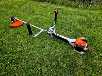 Stihl FS 410 C bosmaaier | M-Tronic | Draadkop | FS410 C beschikbaar voor biedingen