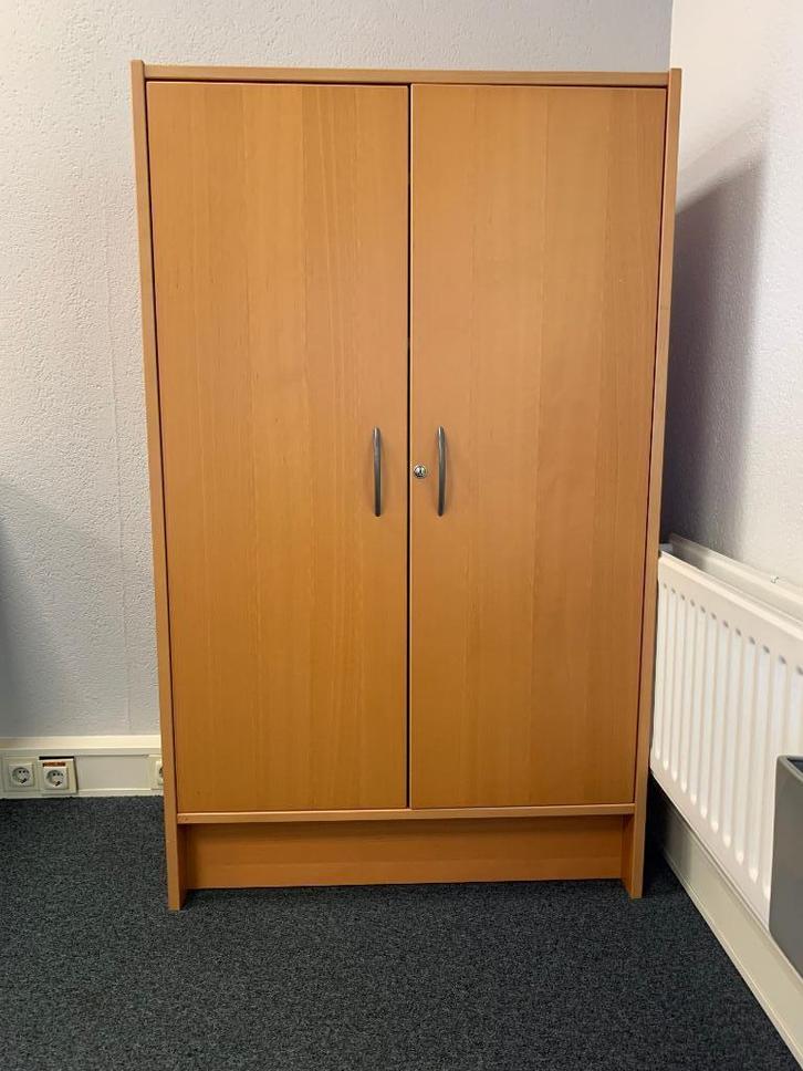 GRATIS: Leuk retro kastje met schappen WEG=WEG!, Huis en Inrichting, Kasten | Boekenkasten, Gebruikt, 50 tot 100 cm, Minder dan 100 cm