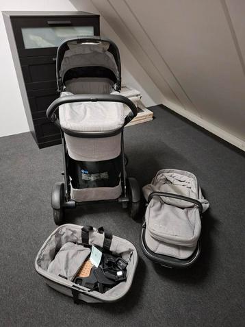 Complete baby inboedel van alles beschikbaar voor biedingen