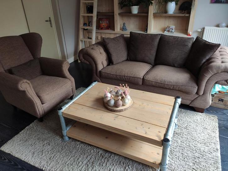 Landelijk bankstel en fauteuil te koop, Huis en Inrichting, Banken | Bankstellen, Gebruikt, Rechte bank, Driepersoons, 150 tot 200 cm
