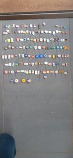 Vintage Speldjes & Buttons Verzameling, Verzamelen, Speldjes, Pins en Buttons, Ophalen of Verzenden, Gebruikt, Merk, Speldje of Pin