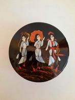 Oosters lak sieradendoosje met abalone-schelp, Antiek en Kunst, Ophalen of Verzenden