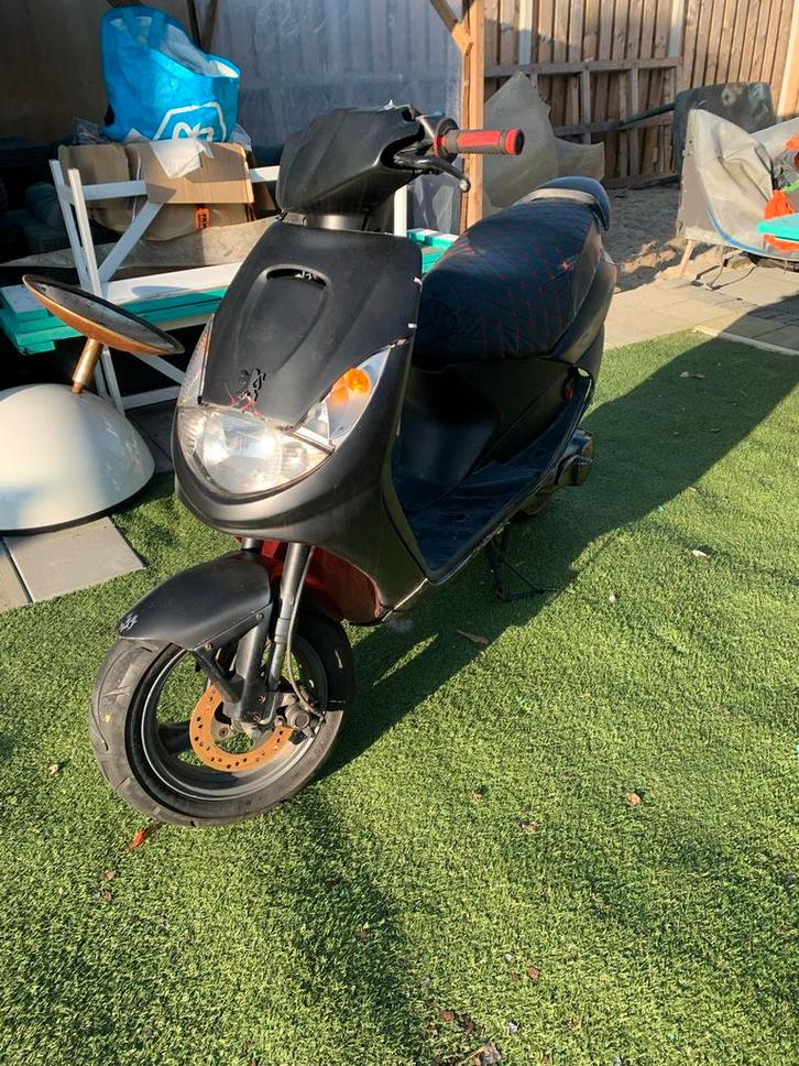 Peugeot Vivacity 2003 Snorfiets (Defect), Fietsen en Brommers, Brommeronderdelen | Scooters, Gebruikt, Peugeot, Overige typen