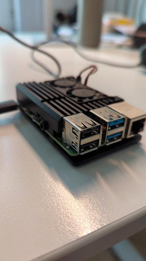 Raspberry Pi 4, 8GB, met ventilator heatsink, Hobby en Vrije tijd, Elektronica-componenten, Zo goed als nieuw, Ophalen of Verzenden