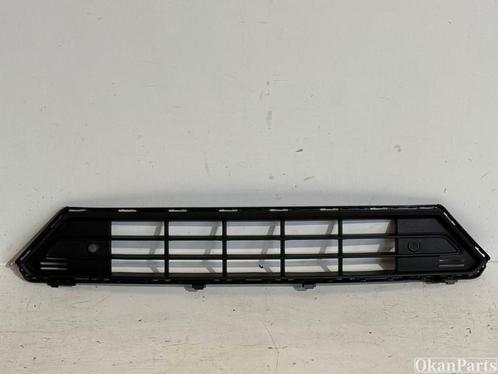 Volvo XC40 Facelift Onder Grille 32136098, Auto-onderdelen, Carrosserie en Plaatwerk, Voor, Gebruikt, Ophalen of Verzenden