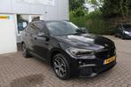 BMW X1 XDrive20d High Executive 4x4 Full Option Leest tekst, Auto's, BMW, 2000 kg, Zwart, Leder, Bedrijf