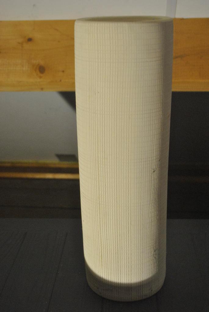 Vaas, Ikea, Karens, Huis en Inrichting, Woonaccessoires | Vazen, Zo goed als nieuw, Overige kleuren, Minder dan 50 cm, Aardewerk of Porselein