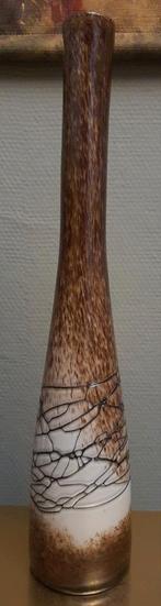 vaas mondgeblazen
glas prachtig met glasdraden
gaaf, Overige kleuren, Ophalen of Verzenden, Minder dan 50 cm, Glas