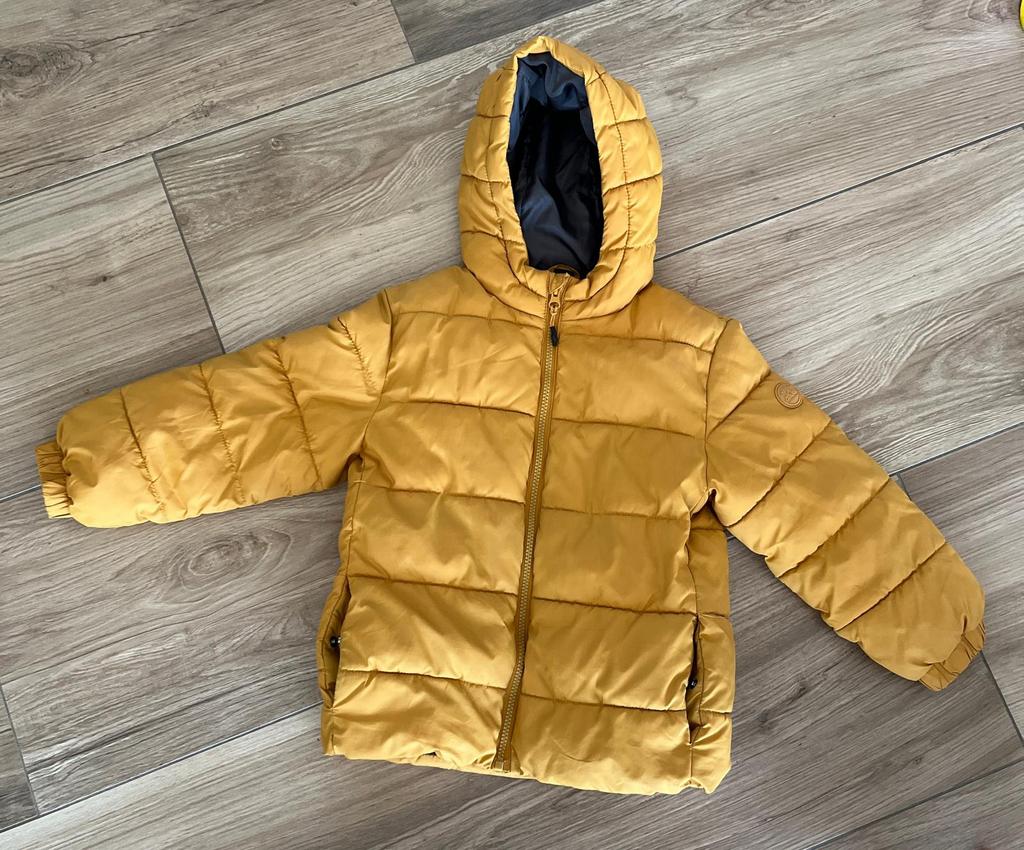 Winterjas jongen, maat 122. Mango, Kinderen en Baby's, Kinderkleding | Maat 122, Ophalen of Verzenden, Jongen, Jas