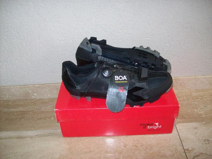 Nieuwe Diadora X Vortex-Racer III MTB schoenen 44, 46, Fietsen en Brommers, Fietsaccessoires | Fietskleding, Nieuw, Heren, Schoenen