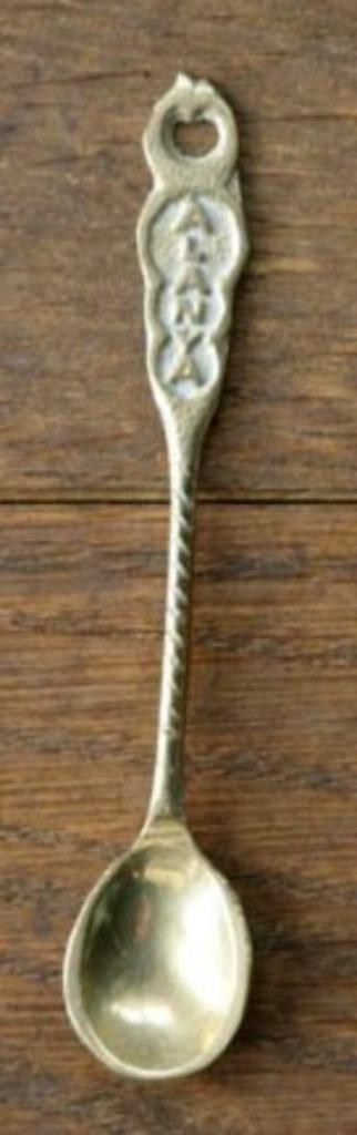Vintage lepeltjes met opschrift alanya - turkije, Huis en Inrichting, Keuken | Servies, Gebruikt, Overige typen, Overige stijlen