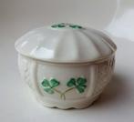 Vintage Belleek Ireland porseleinen dekseldoosje: klaverblad, Antiek en Kunst, Ophalen of Verzenden
