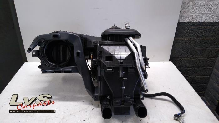 Kachelhuis van een Opel Zafira, Auto-onderdelen, Airco en Verwarming, Opel, Gebruikt, 3 maanden garantie, Ophalen of Verzenden