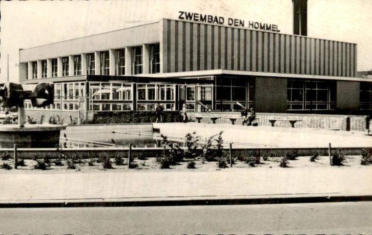 Zwembad den hommel, Verzamelen, Ansichtkaarten | Nederland, Gelopen, Utrecht, 1960 tot 1980, Ophalen of Verzenden