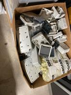 Diverse stopcontacten en schakelaars - Partij, Doe-het-zelf en Verbouw, Ophalen of Verzenden, Nieuw, Stopcontact