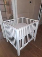 Bobita box, wit, in hoogte verstelbaar + matras & kleed, Kinderen en Baby's, Boxen, Ophalen, Zo goed als nieuw, Rechthoekig, In hoogte verstelbaar