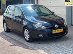 Volkswagen Golf 1.2 TSI Highline BlueMotion, Auto's, Voorwielaandrijving, Euro 5, 4 cilinders, Zwart