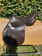 16,5 inch bruin springzadel bijna nieuw!, Dieren en Toebehoren, Paarden en Pony's | Zadels, Kelly@schuuring.net, Zeeasterweg, Ophalen of Verzenden
