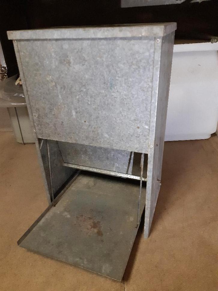 Pluimvee benodigdheden, Dieren en Toebehoren, Pluimvee | Toebehoren, Zo goed als nieuw, Drinken en Voederen, Ophalen