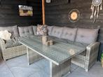 Luxe Wicker Loungeset met Tafel en 2 hockers, Ophalen, Gebruikt, 6 zitplaatsen, Loungeset