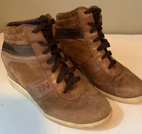 Schoenen van Bjorn Borg met sleehak maat 37 zgan (S52), Kleding | Dames, Schoenen, Zo goed als nieuw, Schoenen met lage hakken